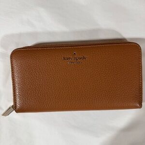 NWT Kate Spade Wallet